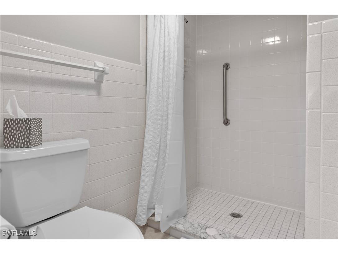 788 Park Shore Drive #B34 Naples FL 34103 225084080 image18