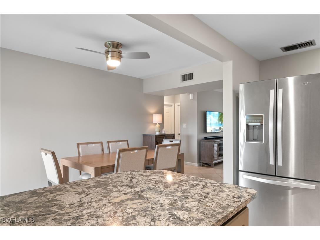 788 Park Shore Drive #B34 Naples FL 34103 225084080 image6