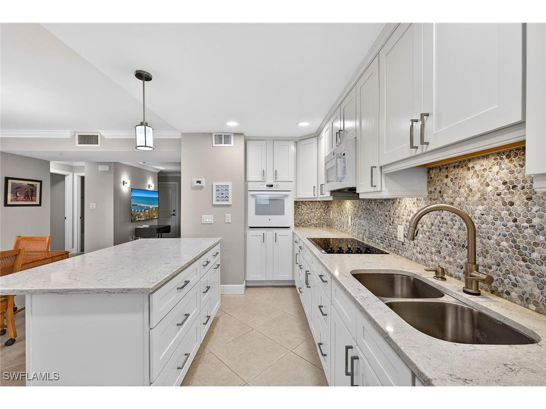 788 Park Shore Drive #C10 Naples FL 34103 225082184 image10