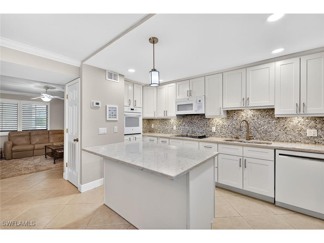 788 Park Shore Drive #C10 Naples FL 34103 225082184 image8