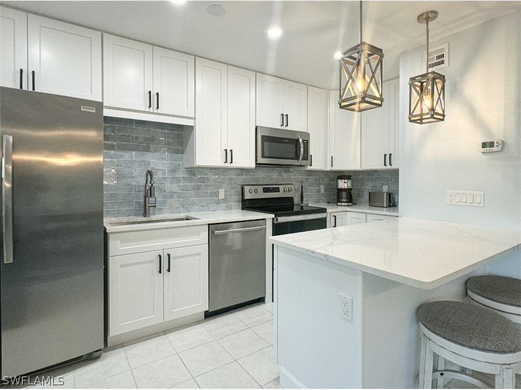 788 Park Shore Drive #D27 Naples FL 34103 226006873 image1