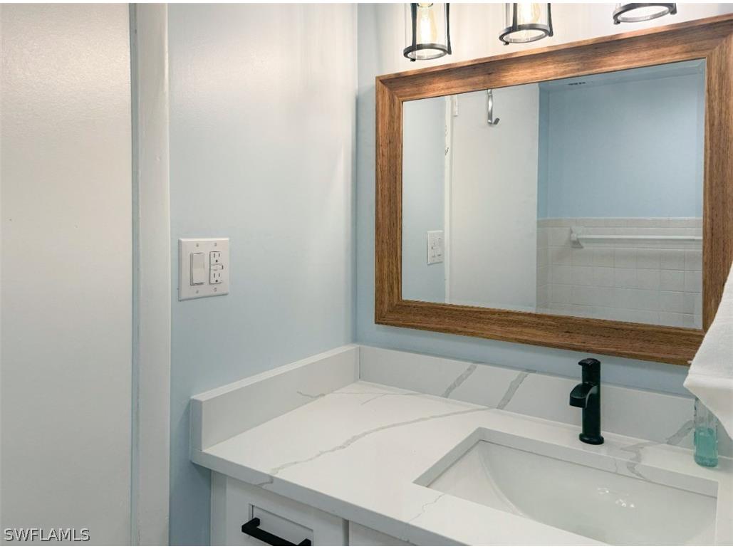 788 Park Shore Drive #D27 Naples FL 34103 226006873 image43