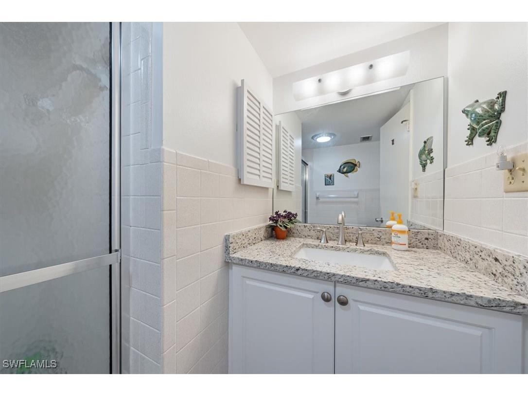 788 Park Shore Drive #D30 Naples FL 34103 225047075 image18