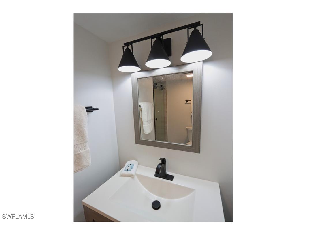 788 Park Shore Drive #E14 Naples FL 34103 225053487 image17