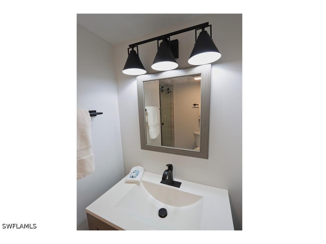 788 Park Shore Drive #E14 Naples FL 34103 226019411 image17