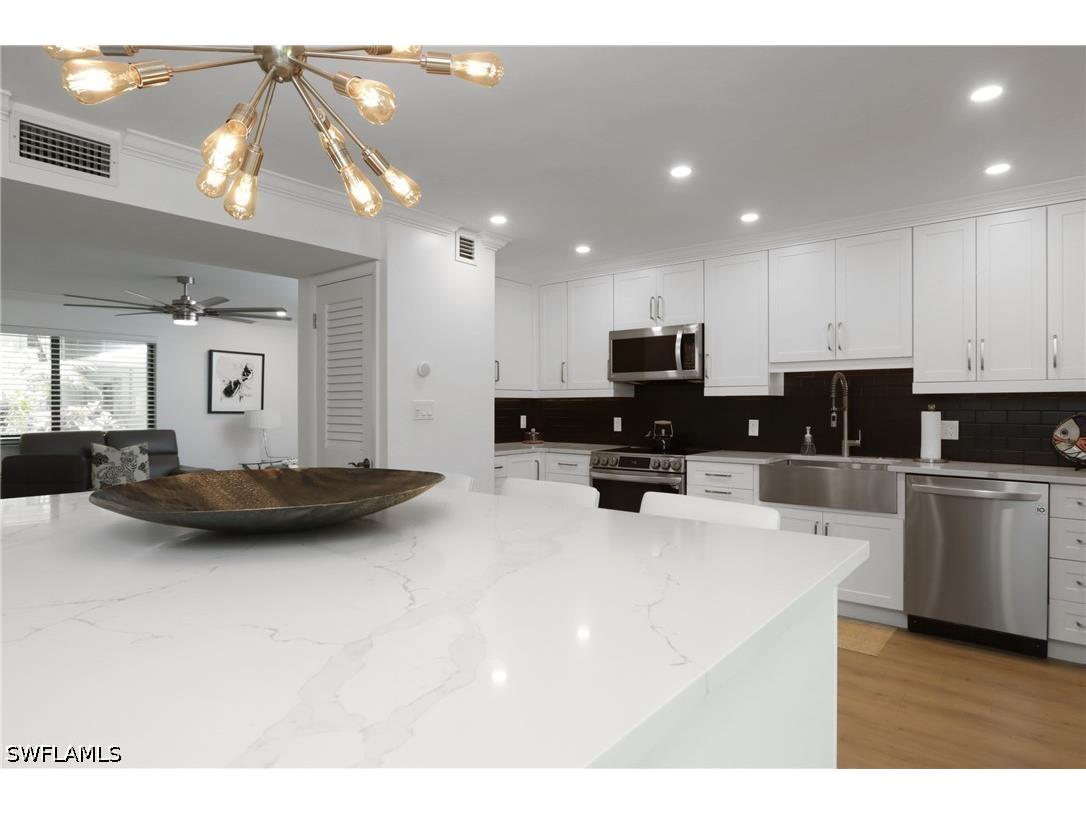 788 Park Shore Drive #E14 Naples FL 34103 226019411 image7
