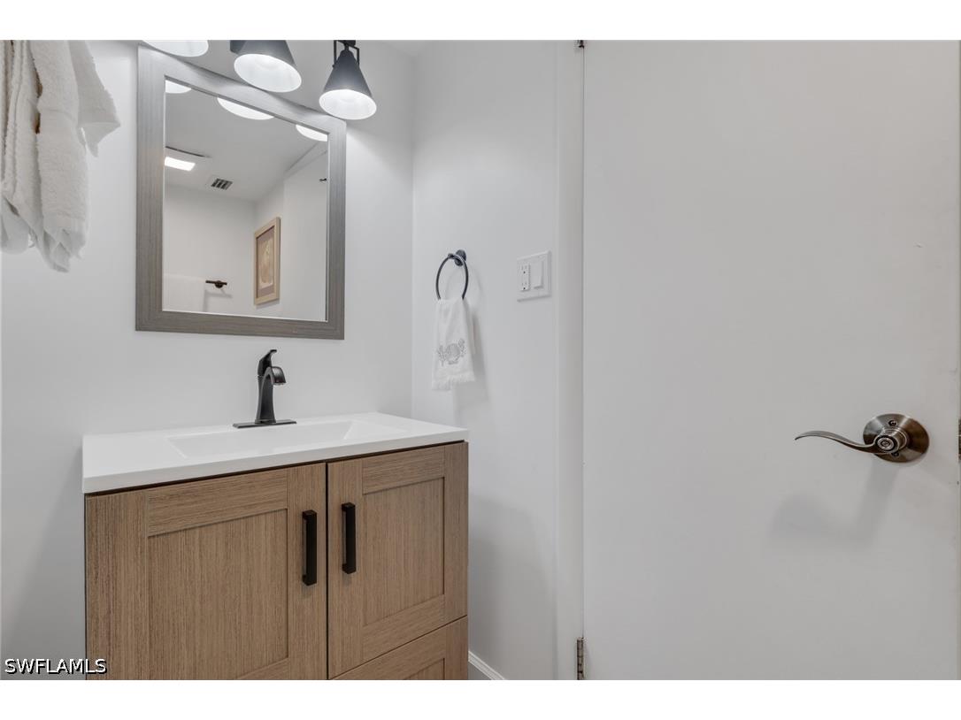 788 Park Shore Drive #E14 Naples FL 34103 226022171 image16