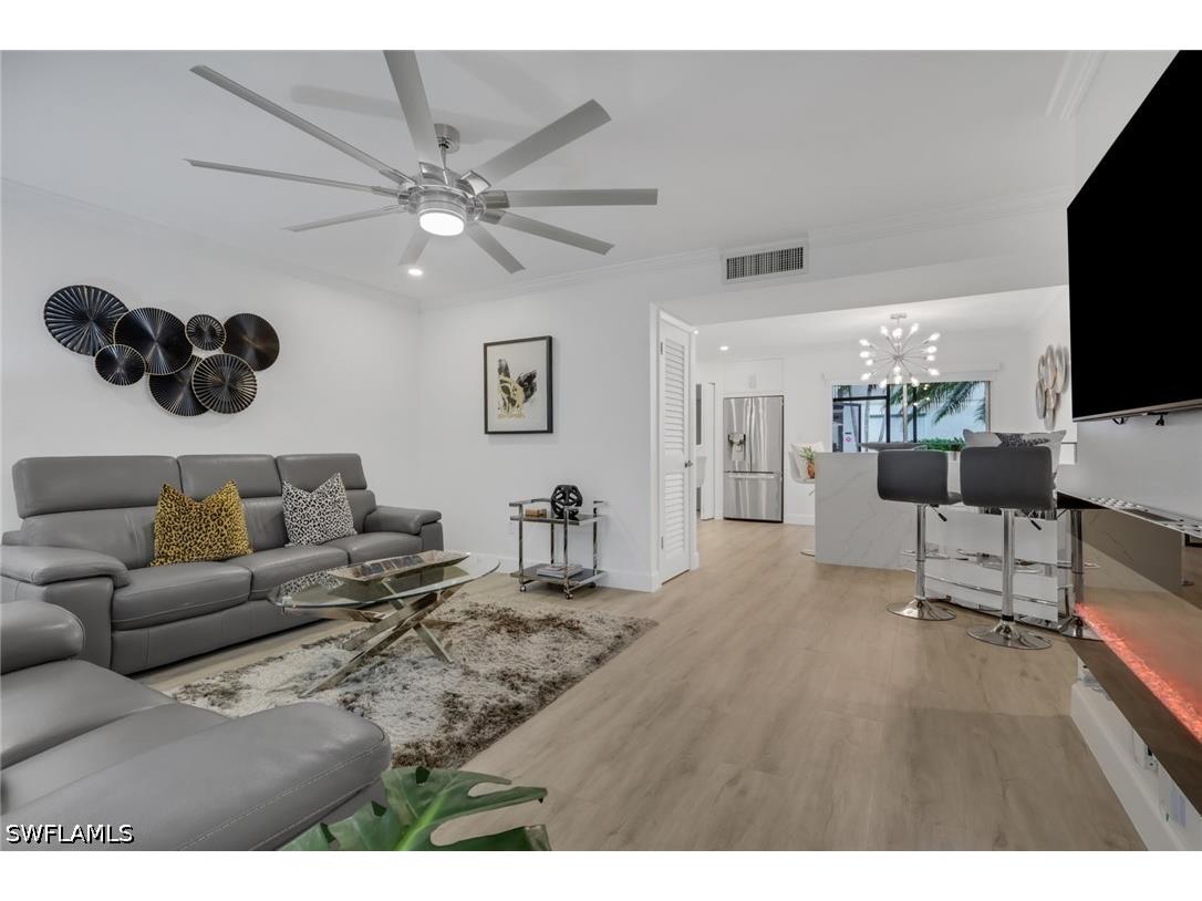 788 Park Shore Drive #E14 Naples FL 34103 226022171 image3