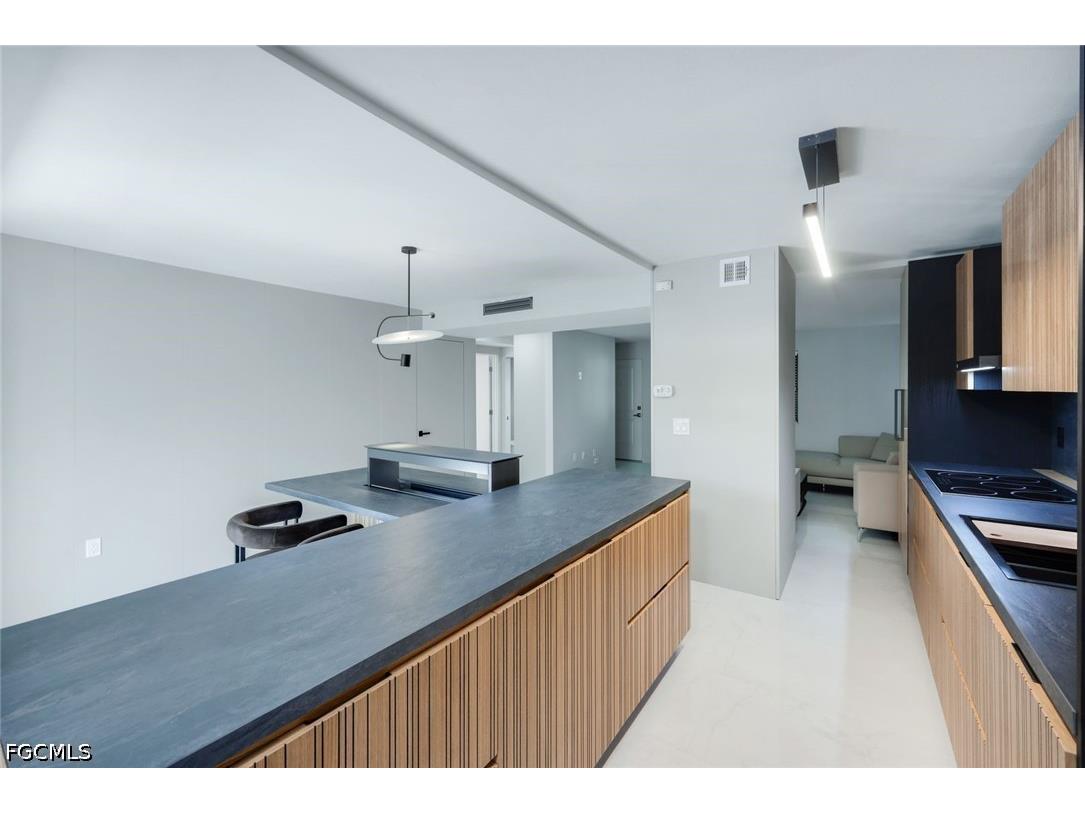 788 Park Shore Drive #E20 Naples FL 34103 2026014641 image14