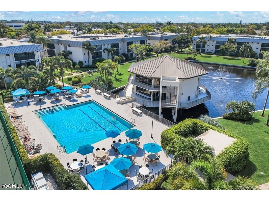 788 Park Shore Drive #E20 Naples FL 34103 2026014641 image2