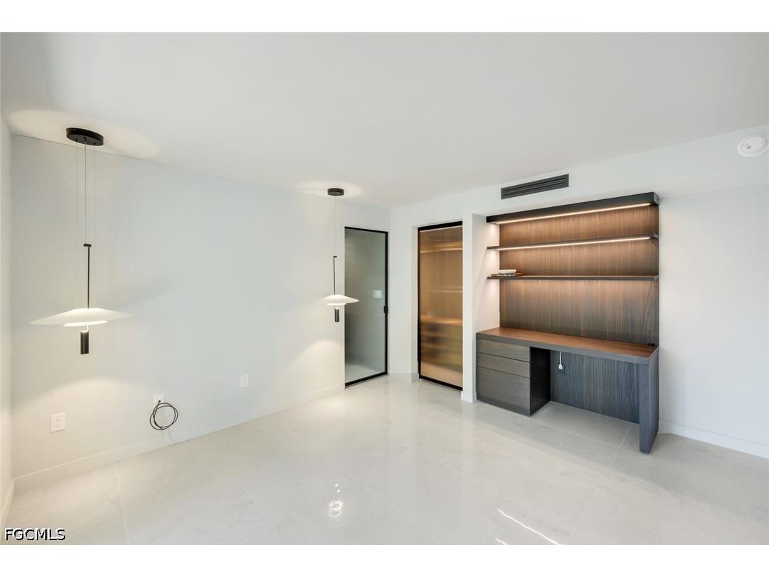 788 Park Shore Drive #E20 Naples FL 34103 2026014641 image20