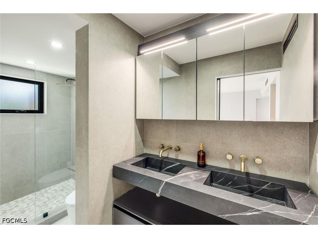788 Park Shore Drive #E20 Naples FL 34103 2026014641 image22