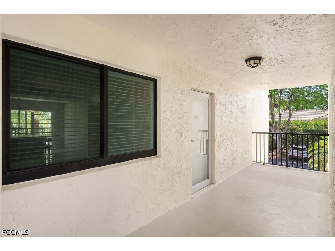 788 Park Shore Drive #E20 Naples FL 34103 2026014641 image29