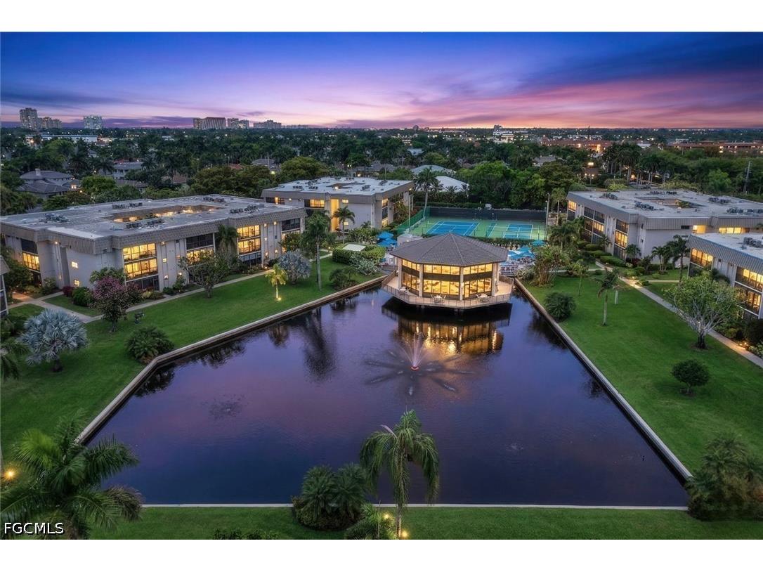 788 Park Shore Drive #E20 Naples FL 34103 2026014641 image3