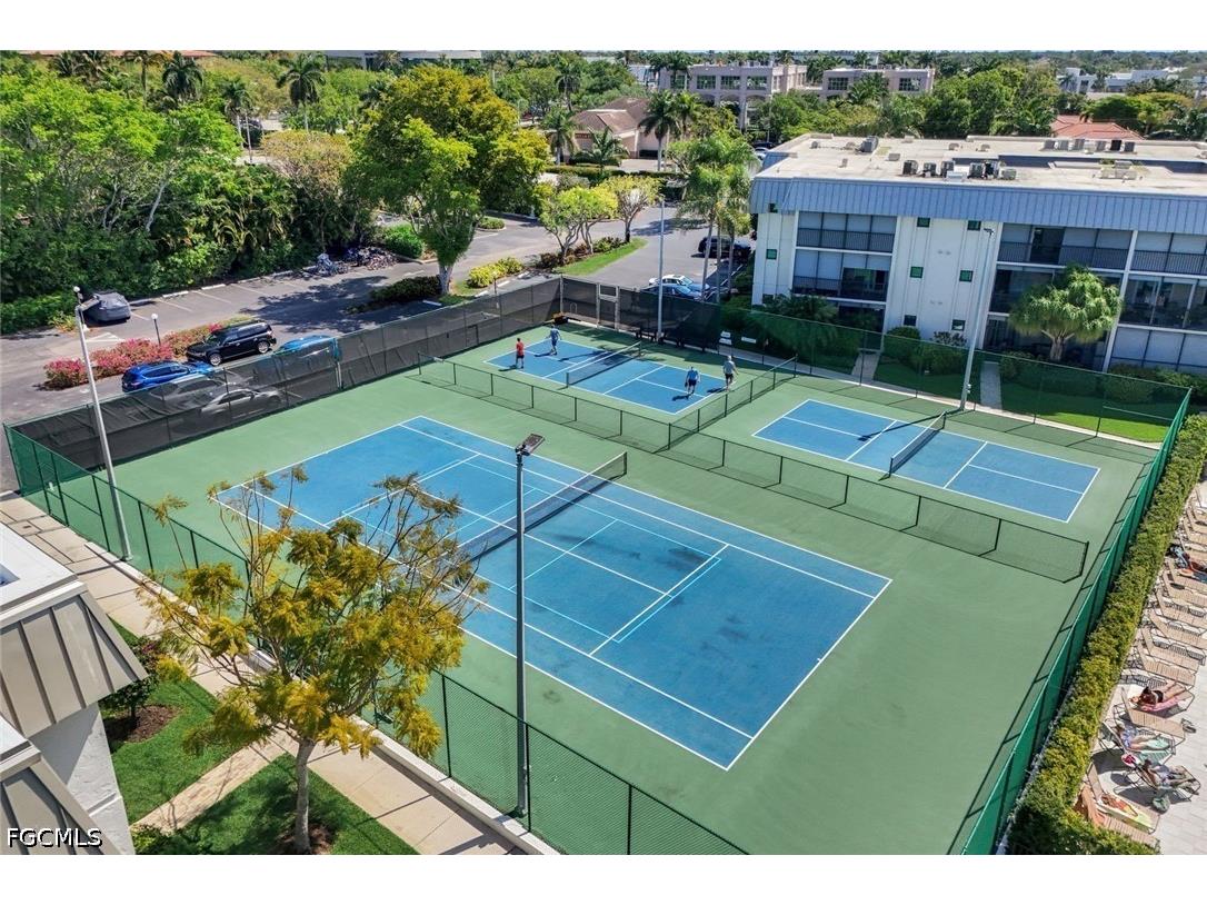 788 Park Shore Drive #E20 Naples FL 34103 2026014641 image39