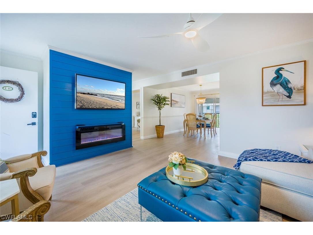 788 Park Shore Drive #E31 Naples FL 34103 224000966 image1