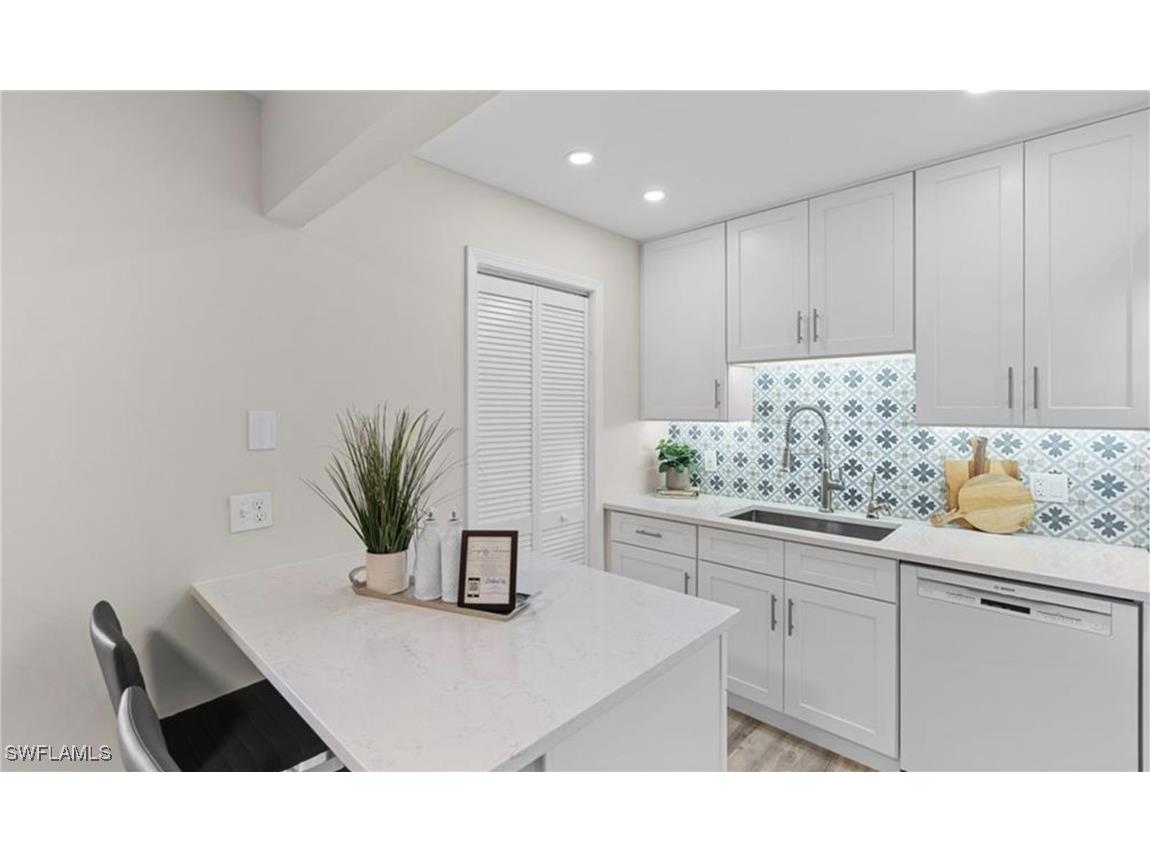 788 Park Shore Drive #F17 Naples FL 34103 225074788 image8