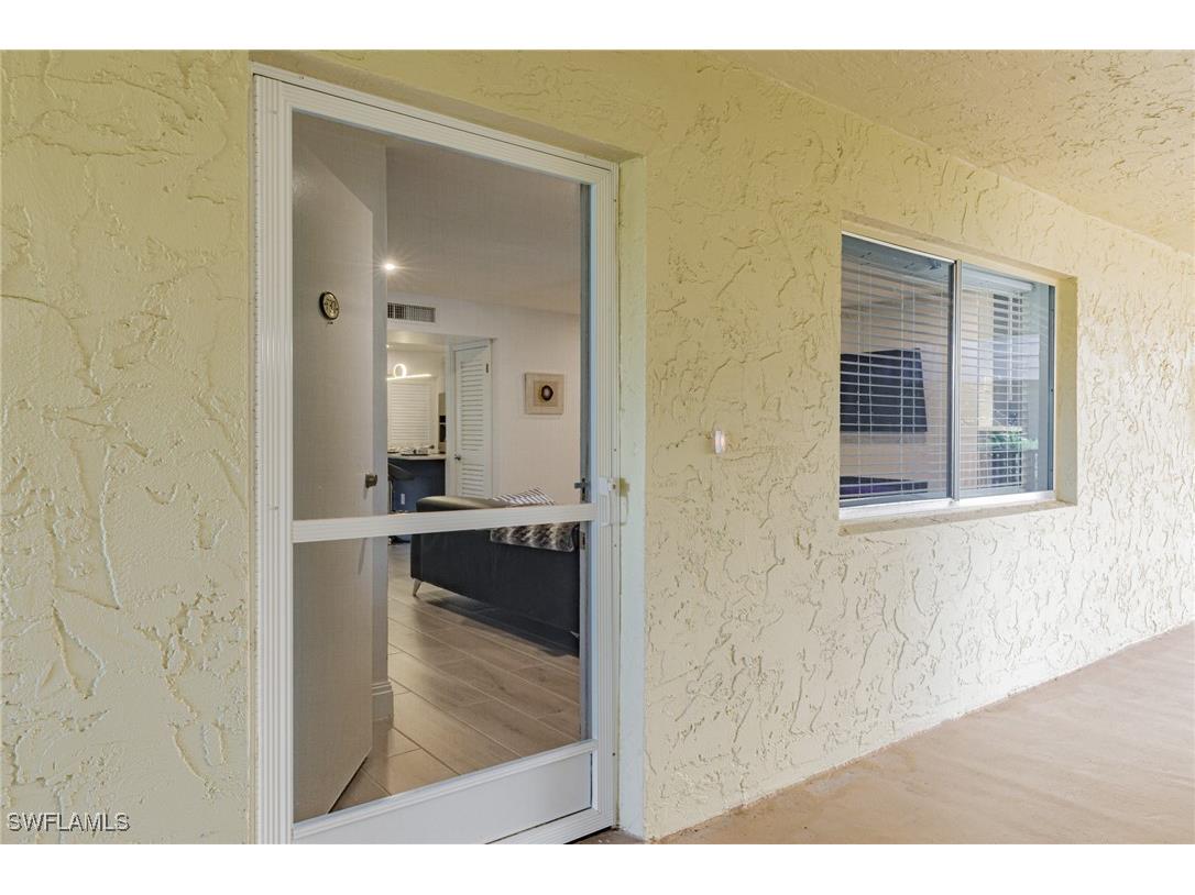 788 Park Shore Drive #F37 Naples FL 34103 225066260 image3