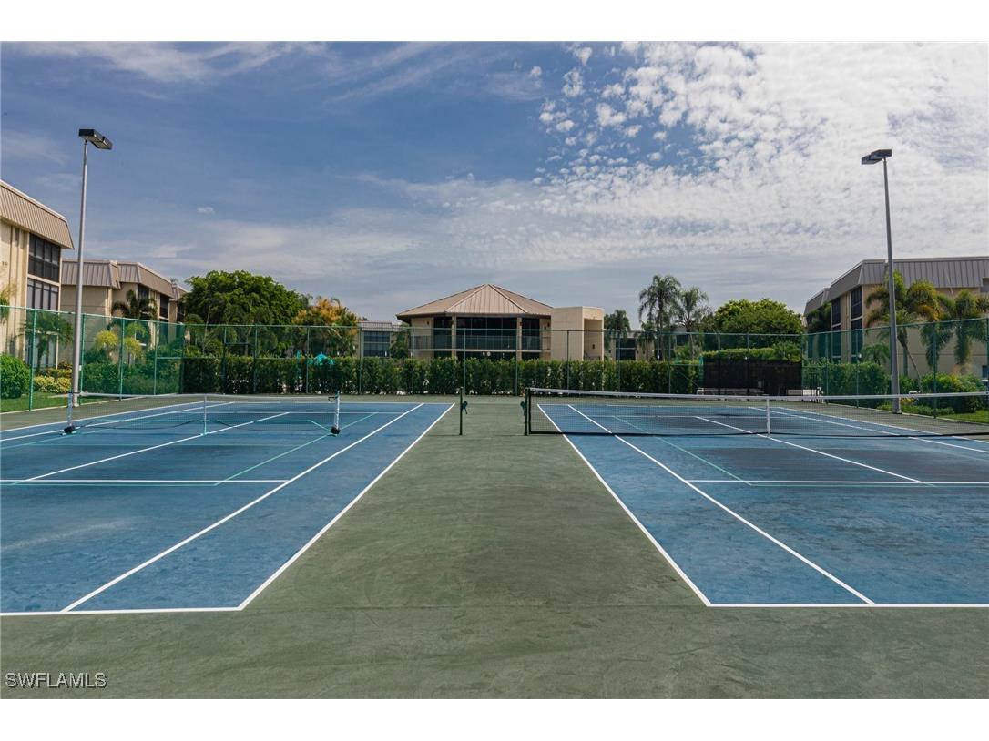 788 Park Shore Drive #F37 Naples FL 34103 225066260 image30