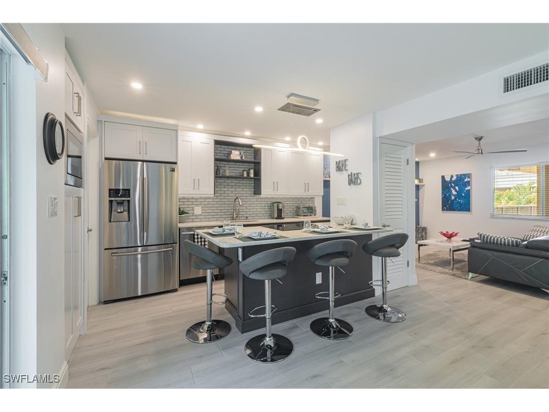 788 Park Shore Drive #F37 Naples FL 34103 225066260 image9