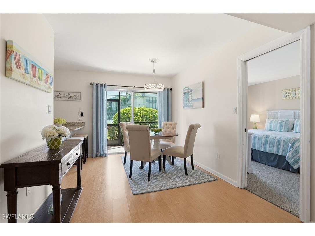 788 Park Shore Drive #H14 Naples FL 34103 225077353 image4