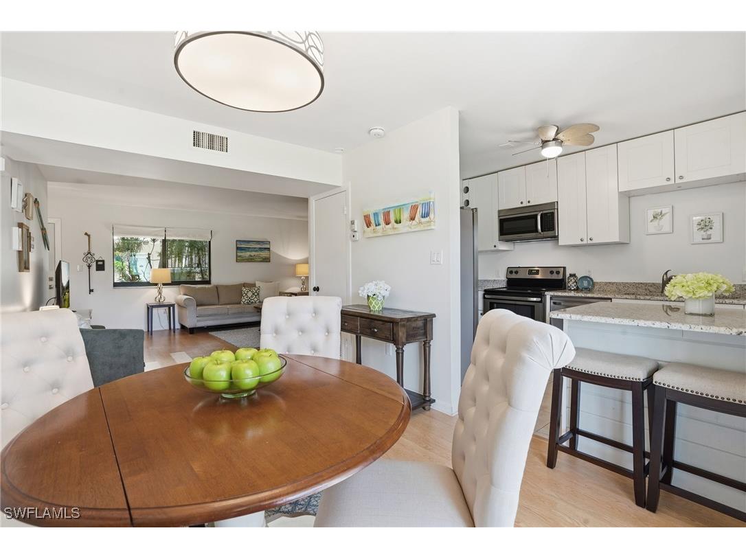 788 Park Shore Drive #H14 Naples FL 34103 225077353 image6