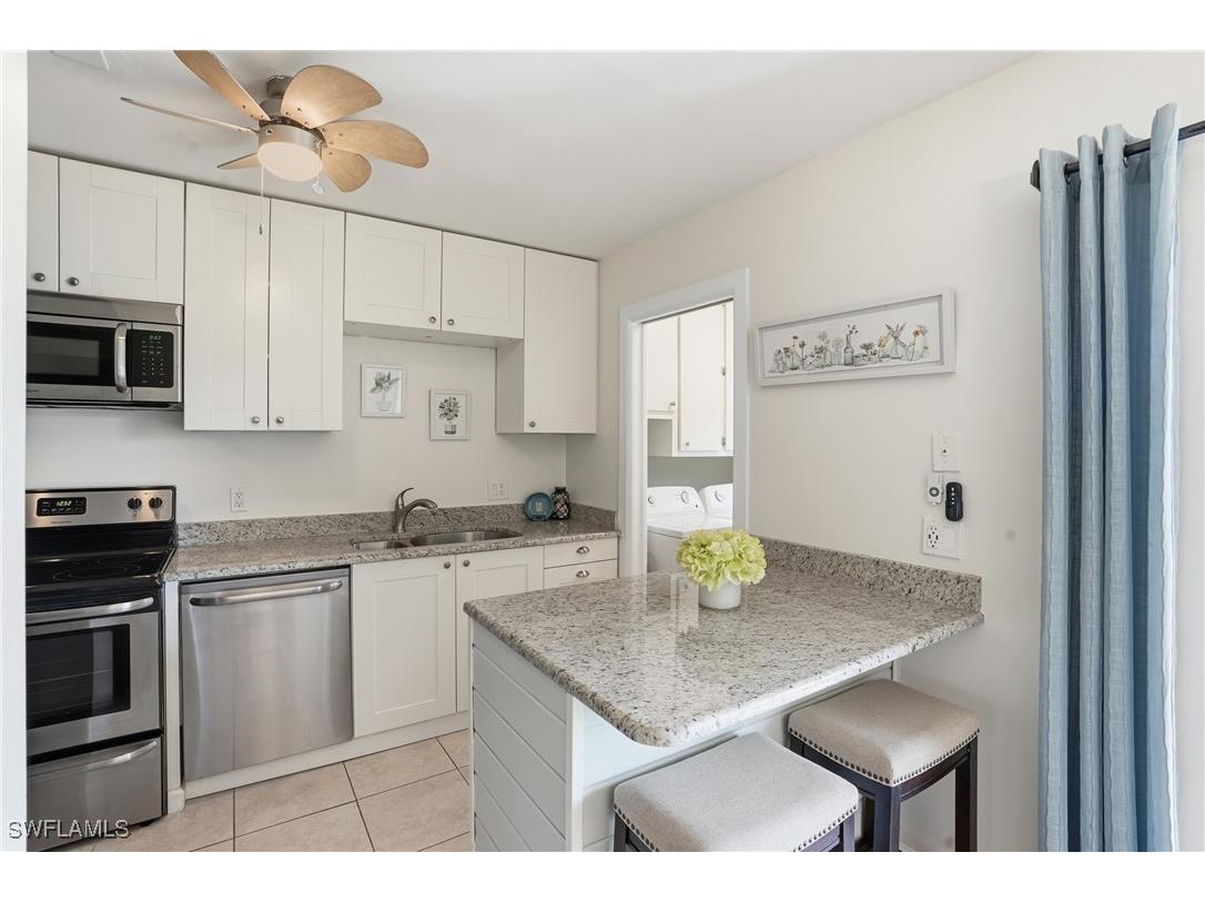 788 Park Shore Drive #H14 Naples FL 34103 225077353 image7