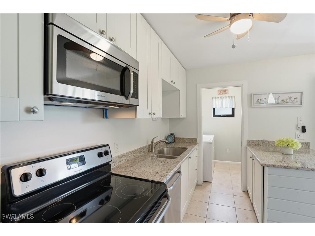 788 Park Shore Drive #H14 Naples FL 34103 225077353 image9