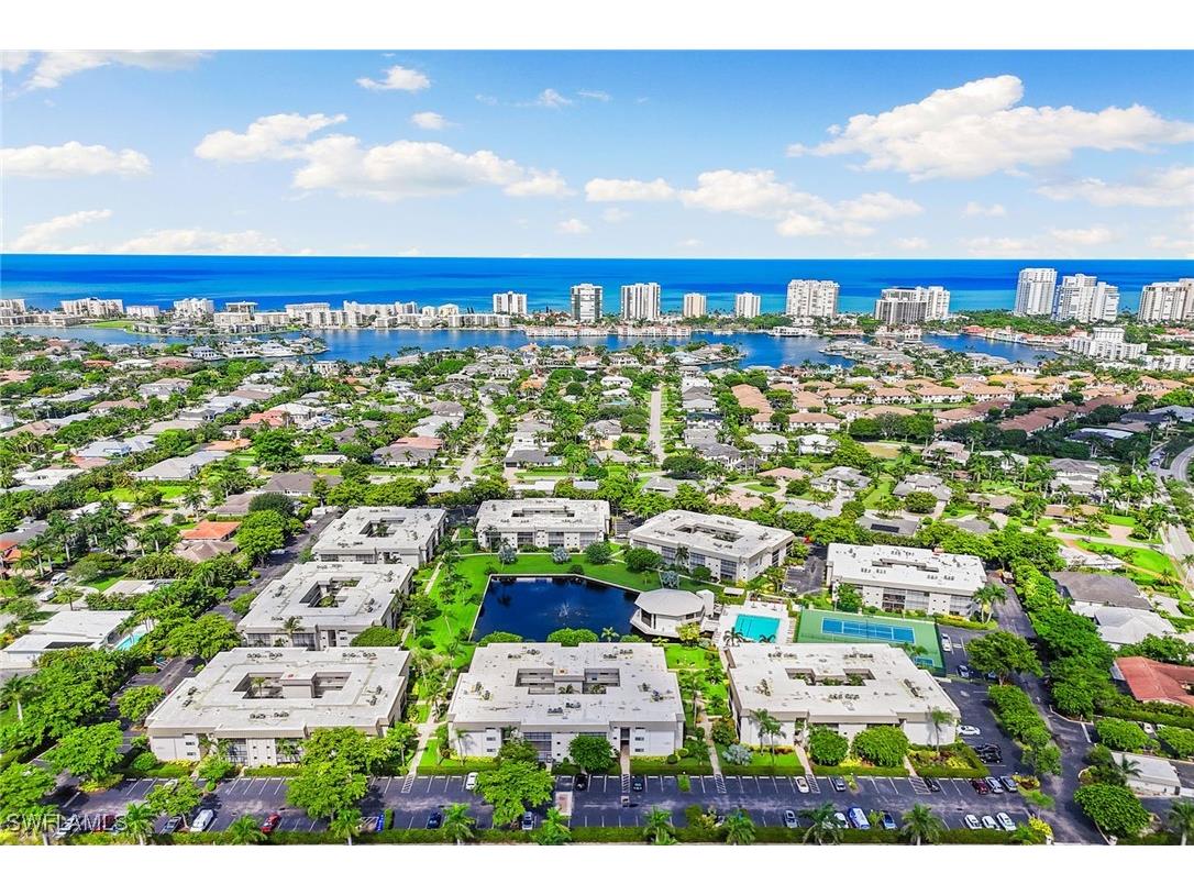 788 Park Shore Drive #H20 Naples FL 34103 225066354 image1