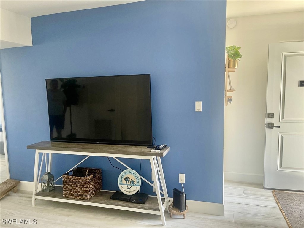 788 Park Shore Drive #H36 Naples FL 34103 225034313 image5