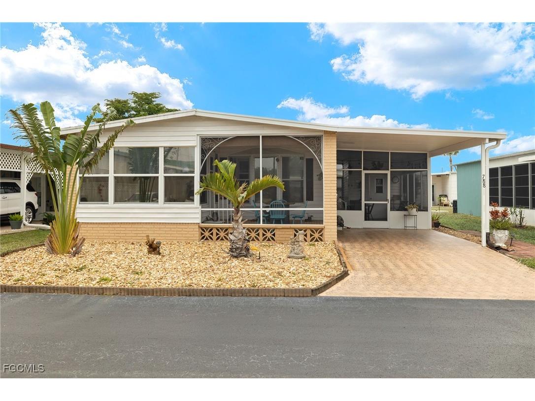788 Roses Lane North Fort Myers FL 33917 2025005897 image1