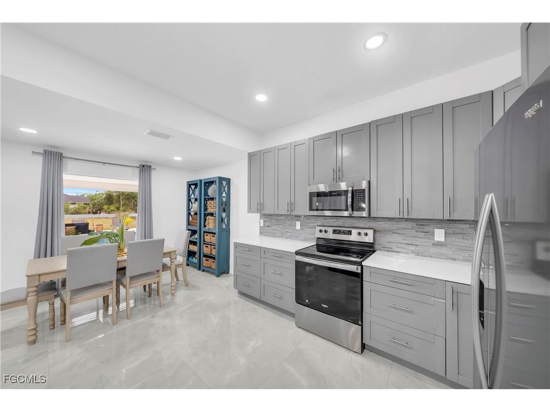 7881 Buckingham Road Fort Myers FL 33905 2026003120 image14