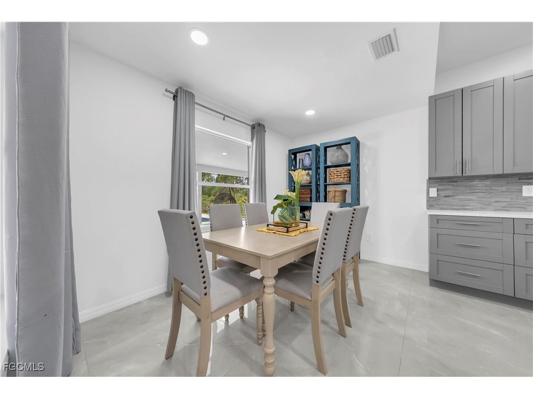 7881 Buckingham Road Fort Myers FL 33905 2026003120 image9