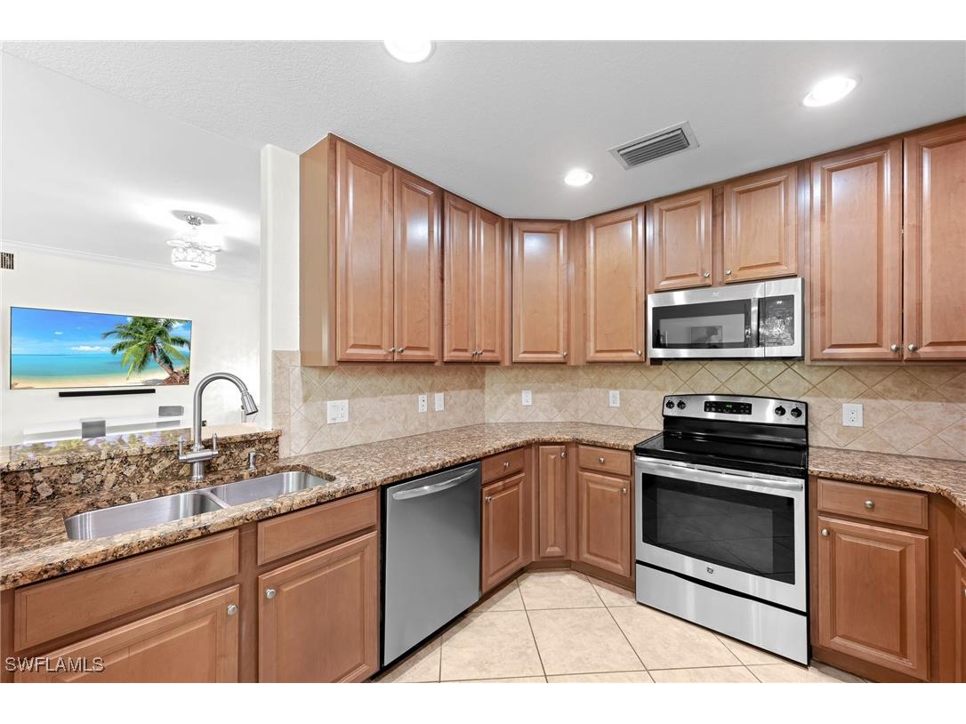 7882 Clemson Street #101 Naples FL 34104 225067130 image8