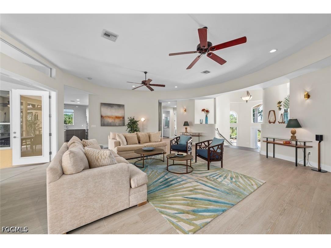 789 Pyrula Avenue Sanibel FL 33957 2026022651 image9