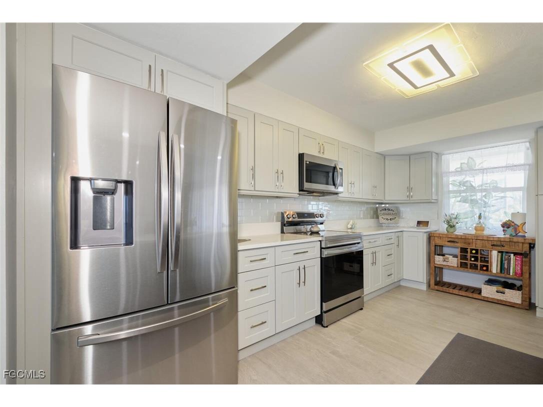 789 San Carlos Drive Fort Myers Beach FL 33931 2026002629 image10