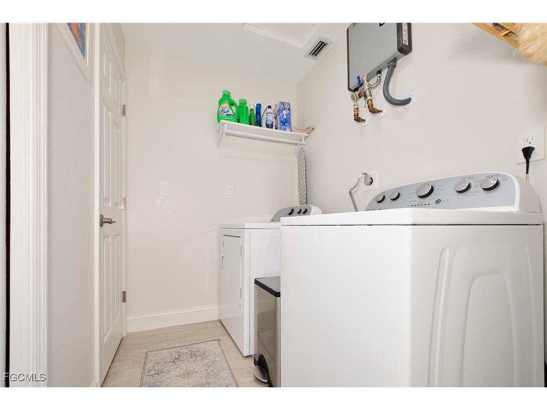 789 San Carlos Drive Fort Myers Beach FL 33931 2026002629 image35