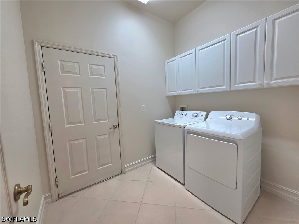 7892 Sanctuary Circle #2 Naples FL 34104 226020723 image29