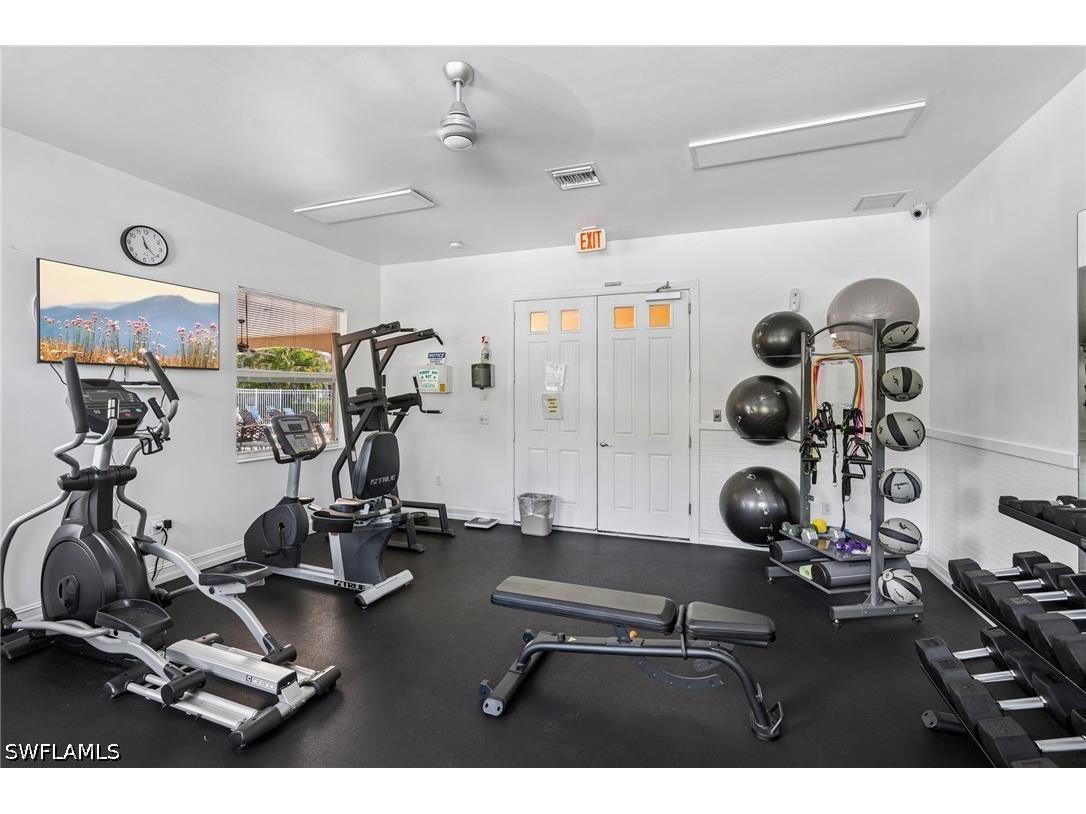 7895 Sanctuary Circle #117-1 Naples FL 34104 226019799 image38