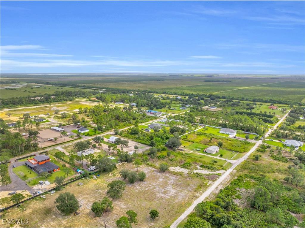 7896 8th Place Labelle FL 33935 2025014880 image8