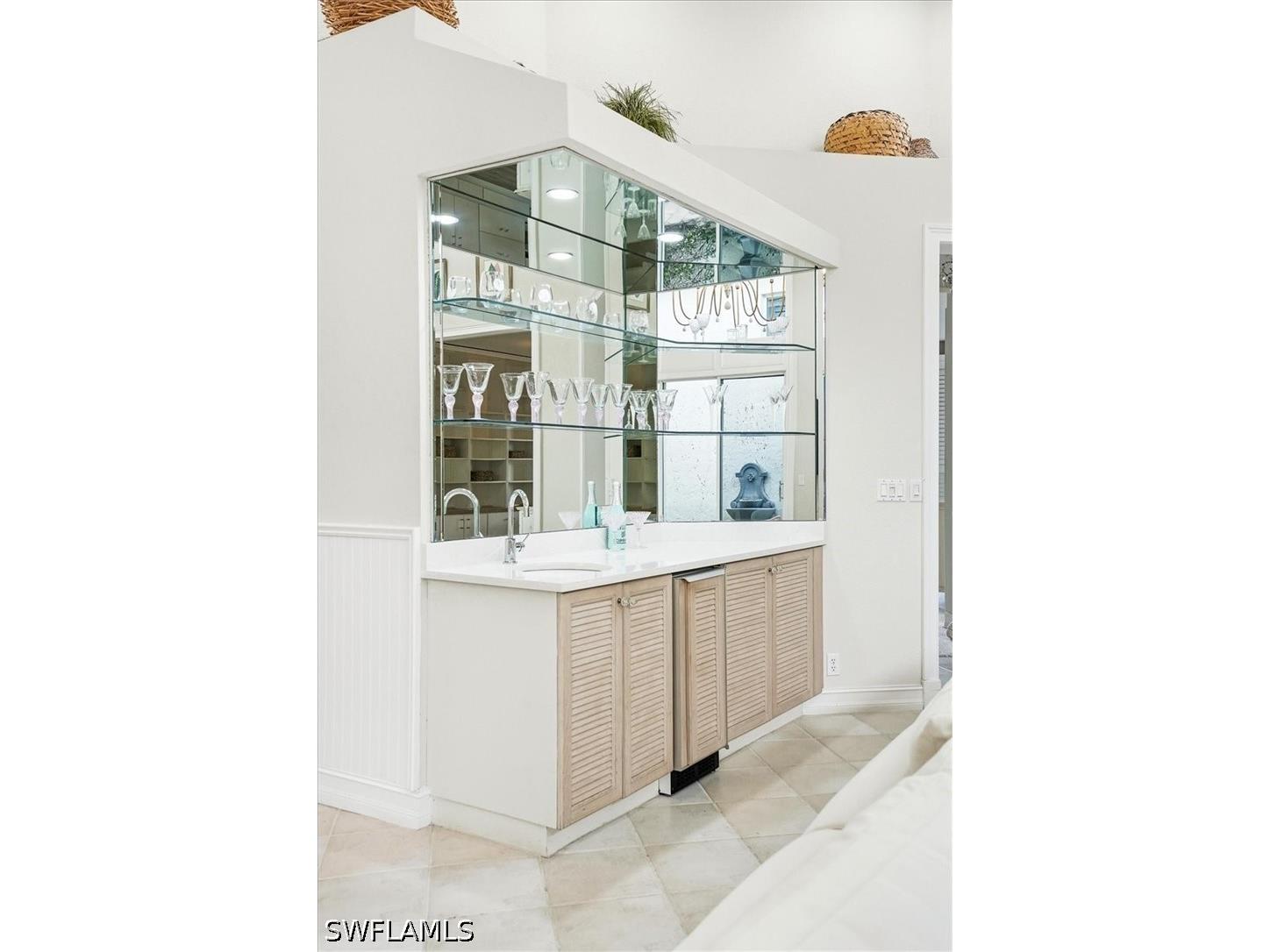 7897 Cocobay Drive Naples FL 34108 226020177 image9