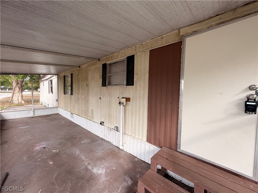 7897 Suncoast Drive North Fort Myers FL 33917 2026013300 image2