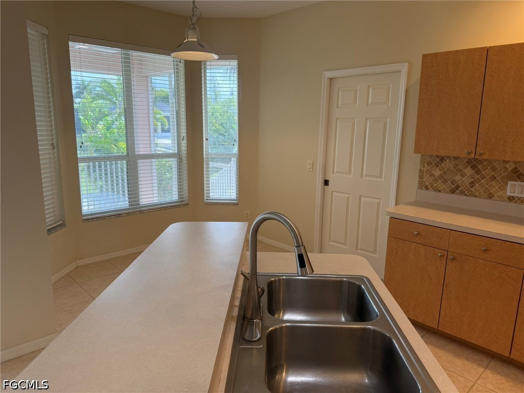 7899 Sandel Wood Circle W Fort Myers FL 33908 2026020326 image3