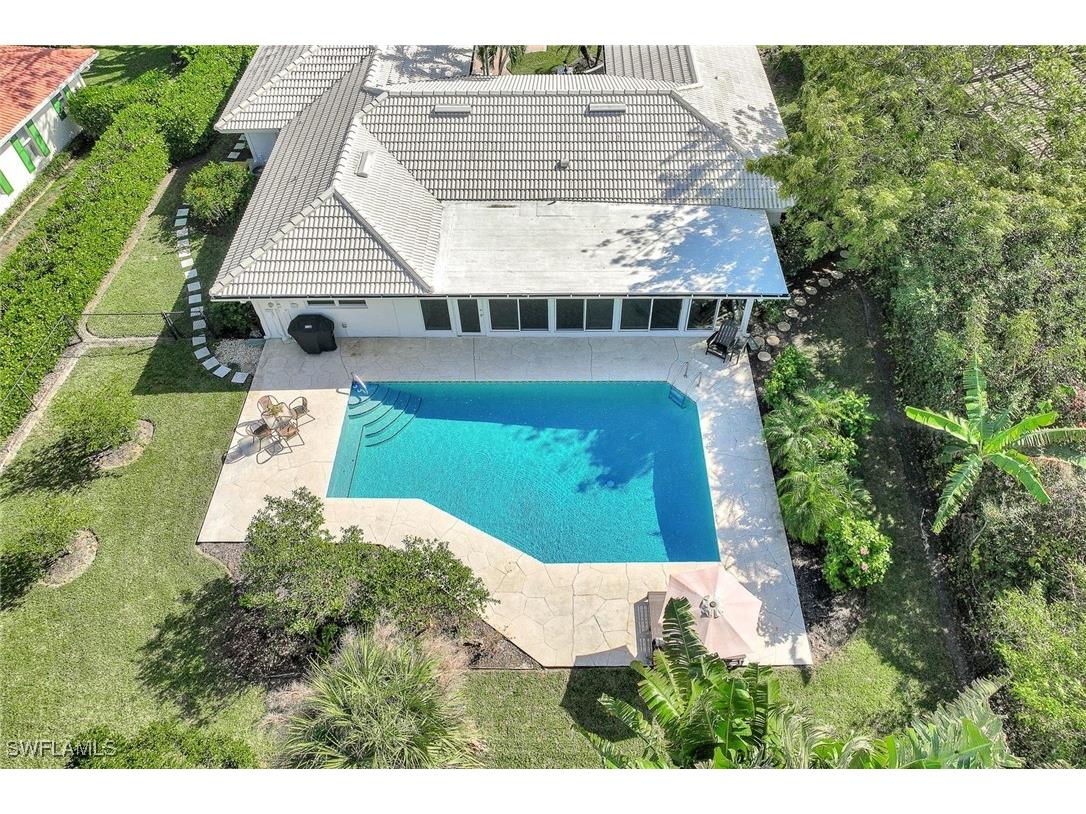 79 Burning Tree Drive Naples FL 34105 225080408 image4