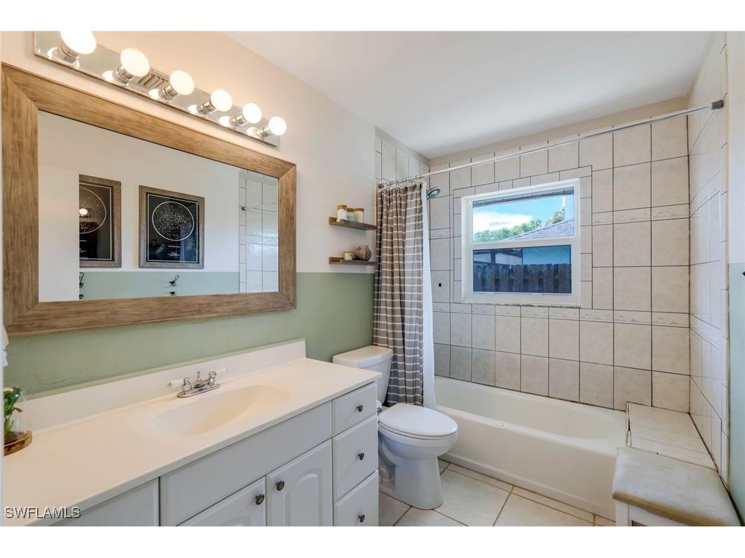 79 Constitution Drive Naples FL 34112 225078772 image23