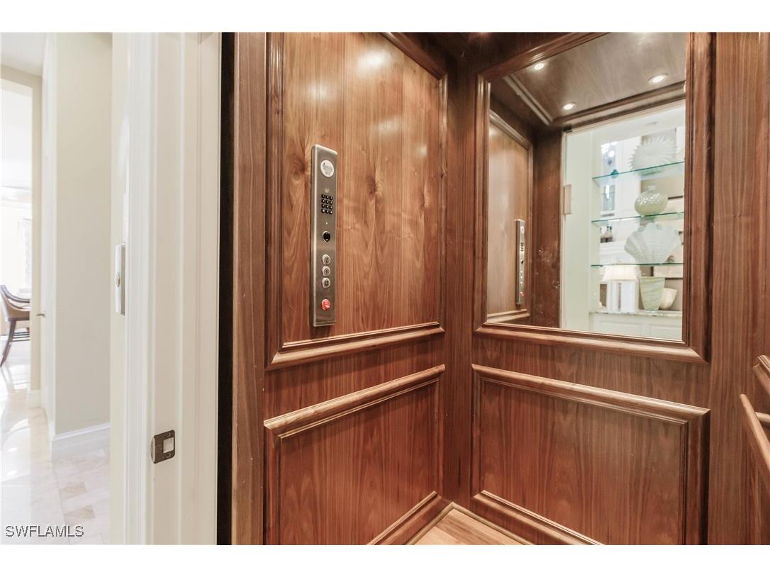 790 18th Avenue S Naples FL 34102 224102826 image25