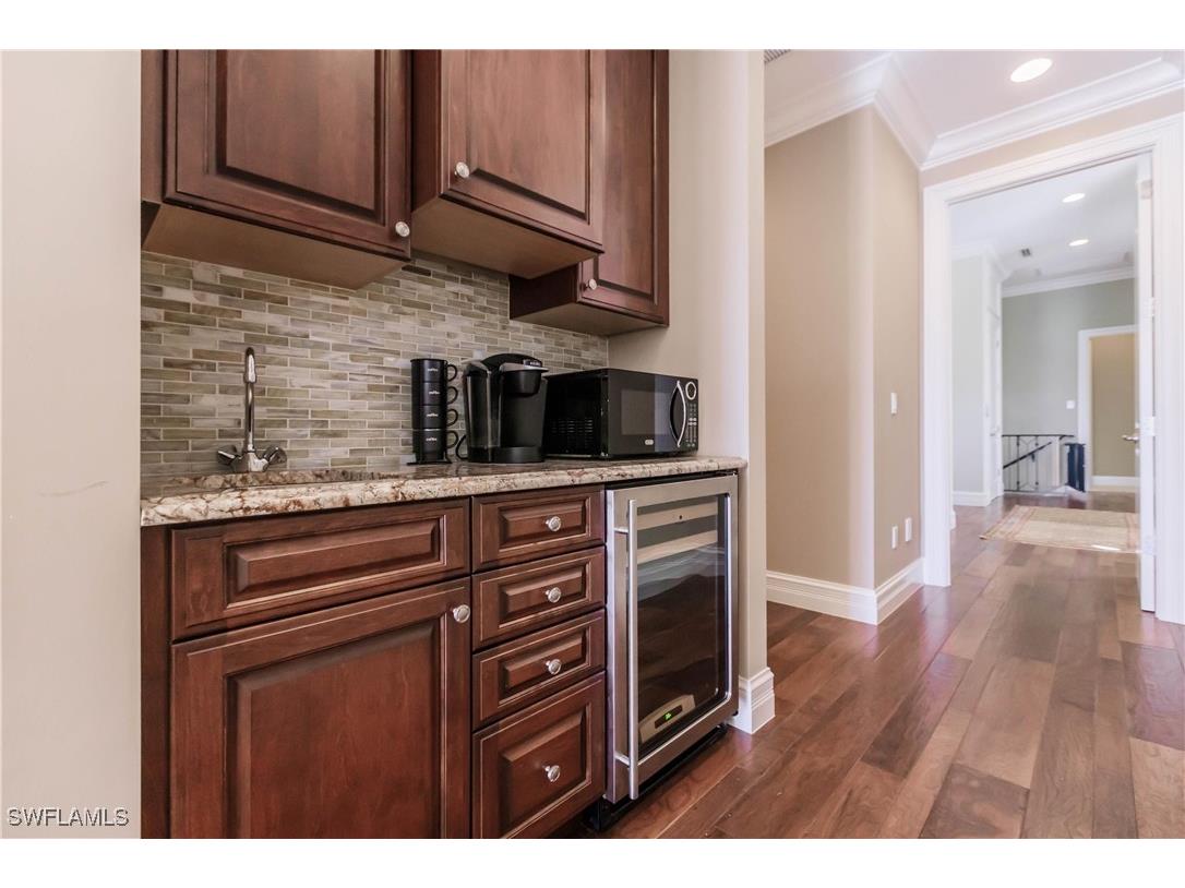 790 18th Avenue S Naples FL 34102 224102826 image37