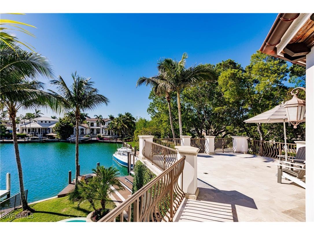 790 18th Avenue S Naples FL 34102 224102826 image42