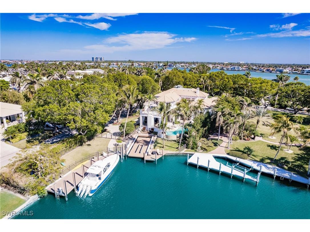 790 18th Avenue S Naples FL 34102 224102826 image7