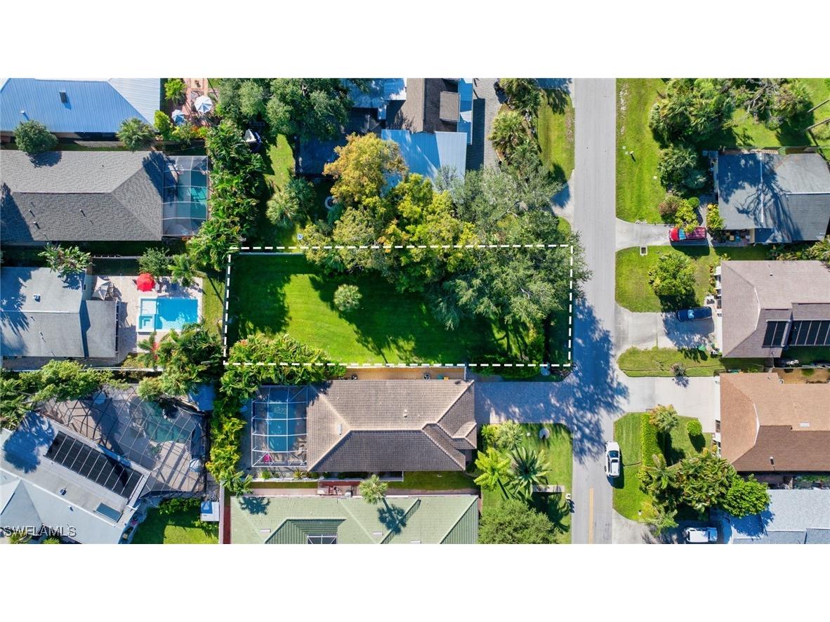 790 97th Avenue N Naples FL 34108 225069616 image1